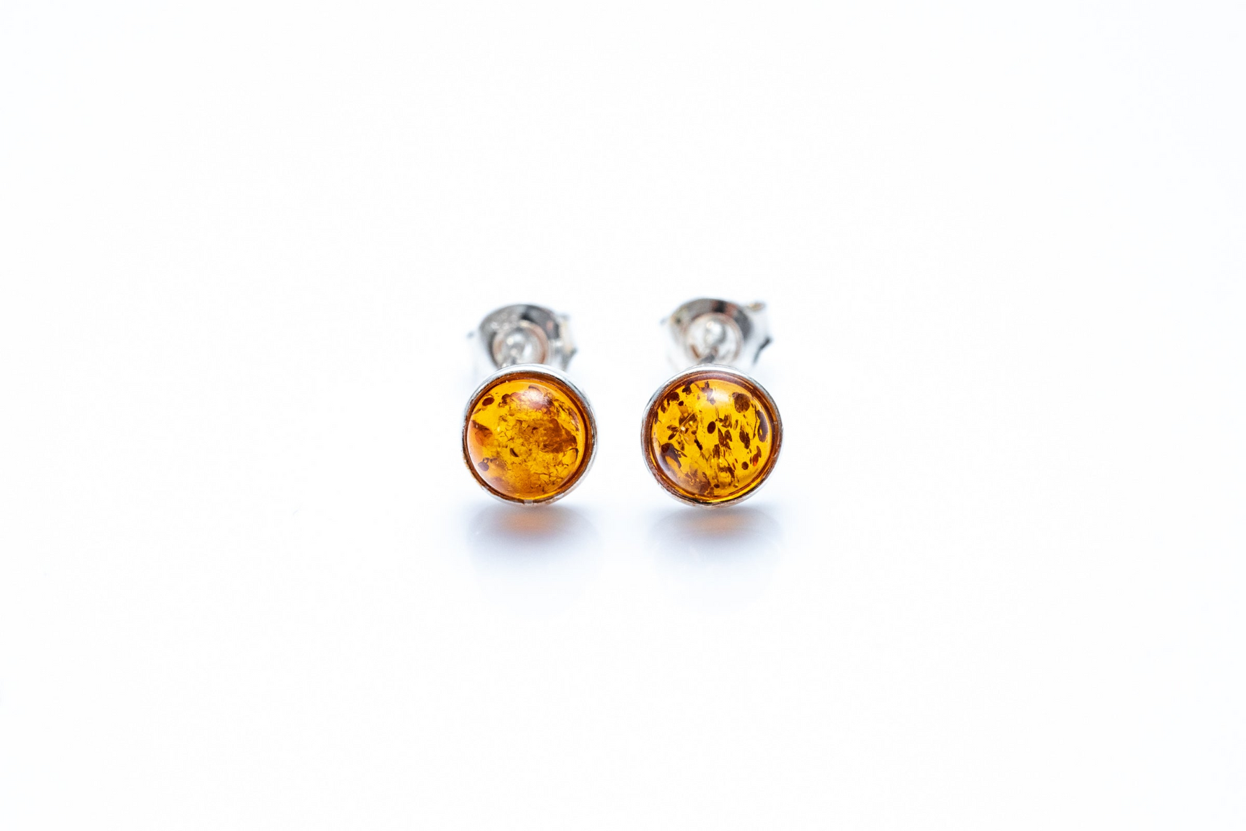 ESSENTIALS Mini Amber Stud Earrings - Selectique