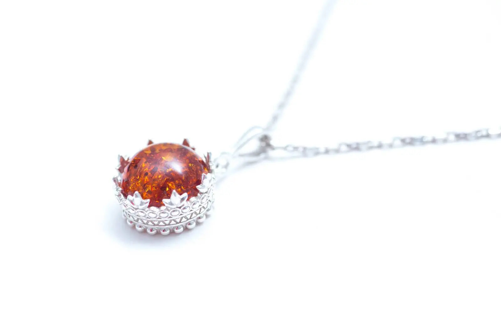 Princess Crown Amber Pendant - Selectique