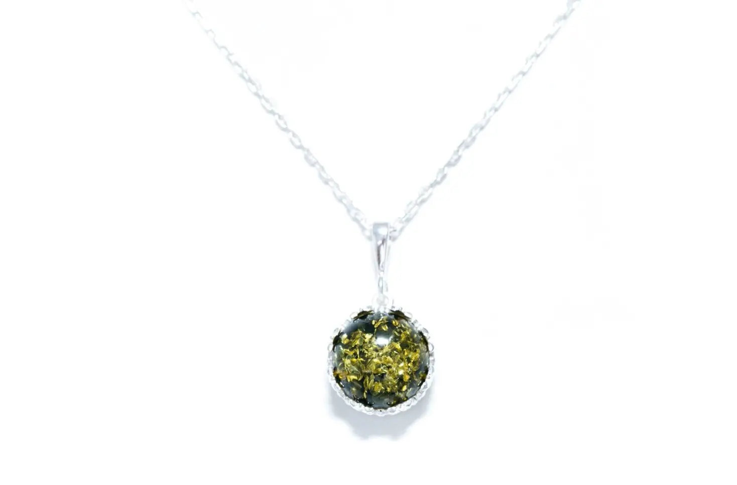 Princess Crown Green Amber Pendant - Selectique