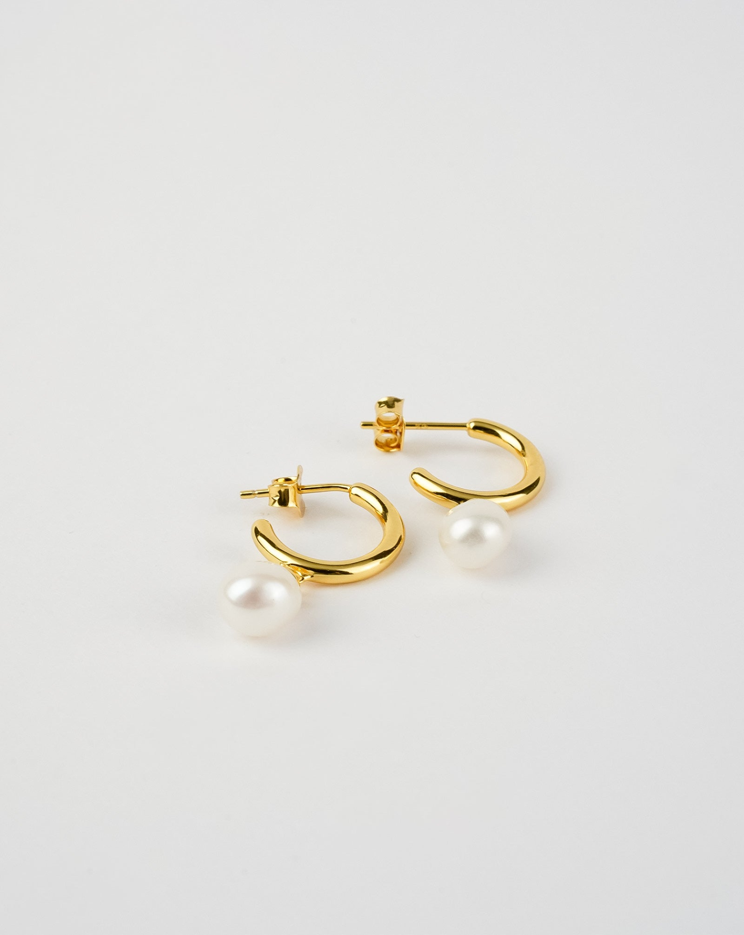 Open Back Pearl Earrings - Selectique