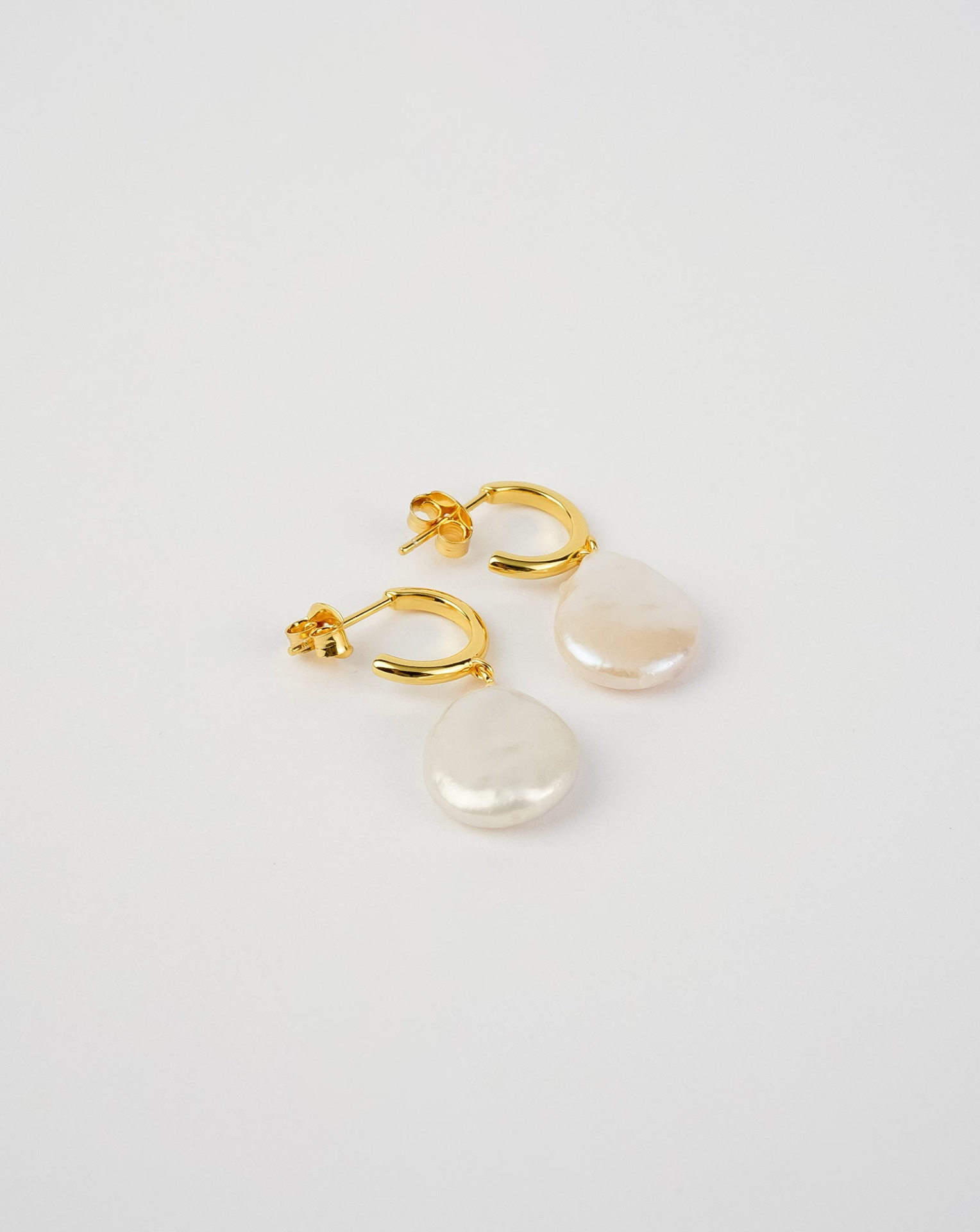Open Back Flat Pearl Earrings - Selectique