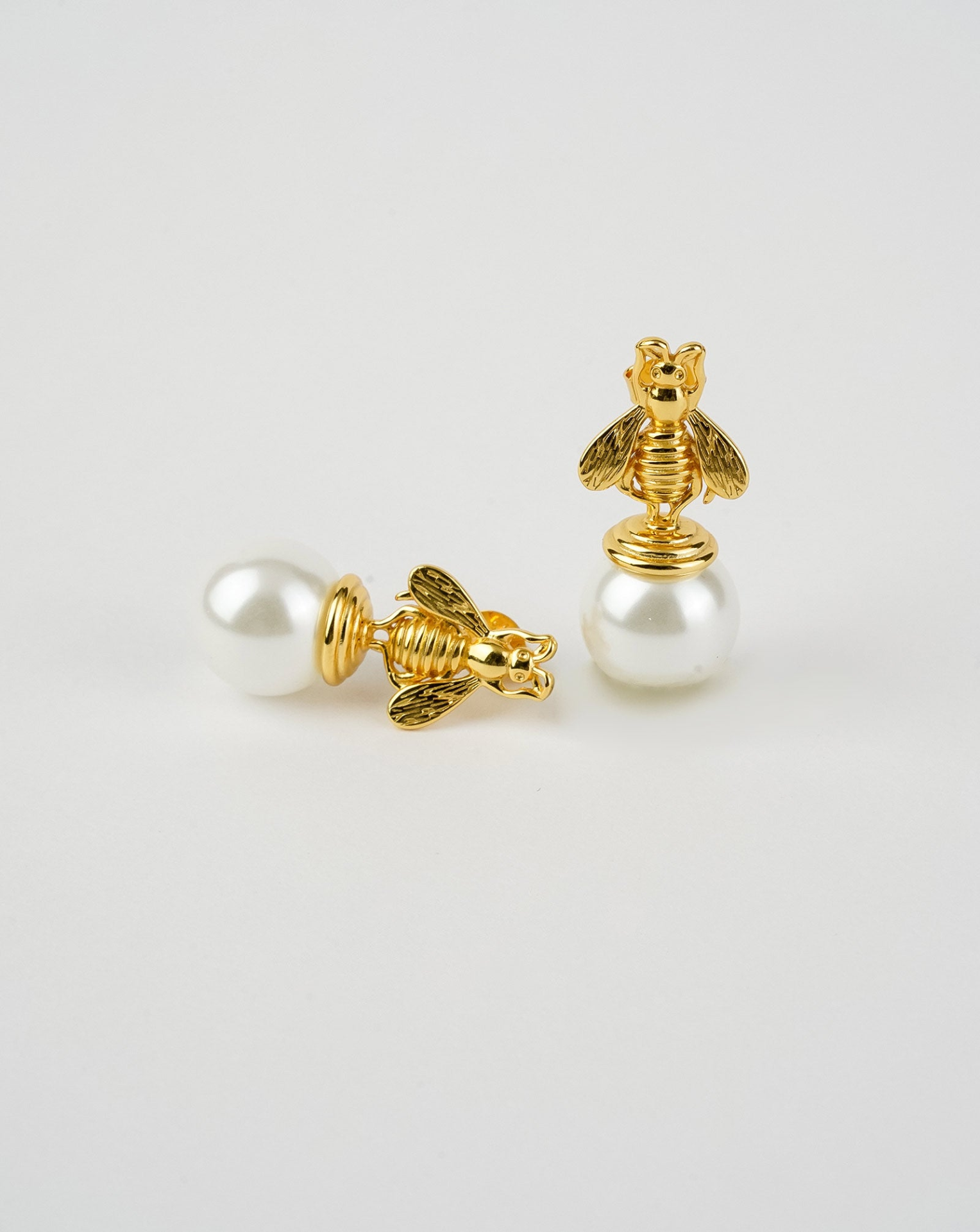 Bee Pearl Earrings - Selectique