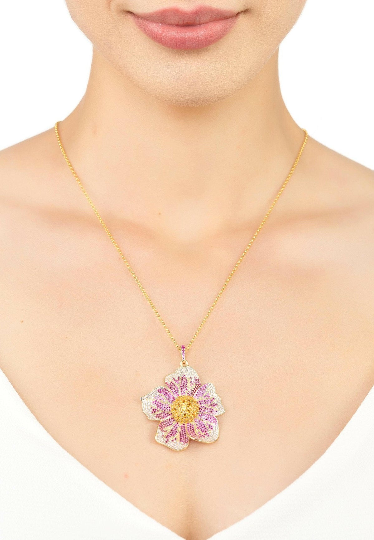 Pansy Flower Pink Necklace Gold.