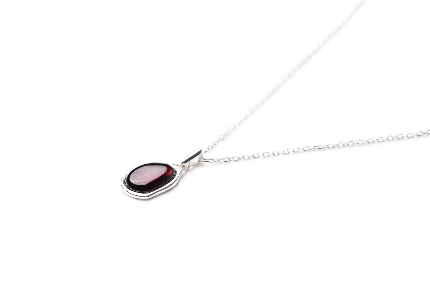 Cherry Amber ELEMENT Pendant Necklace - Selectique 
