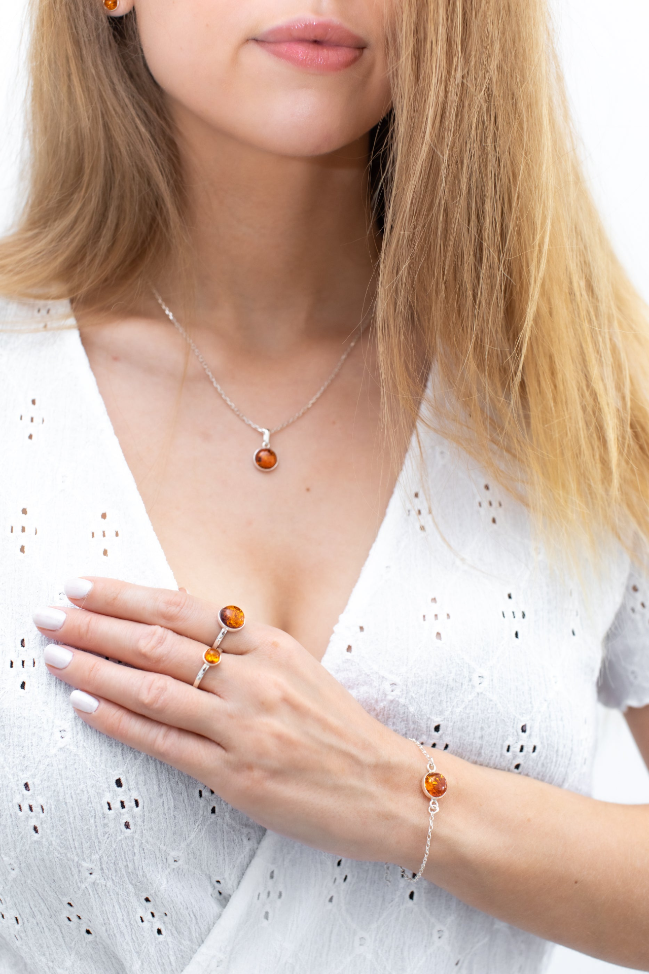 ESSENTIALS Mini Amber Pendant - Selectique 