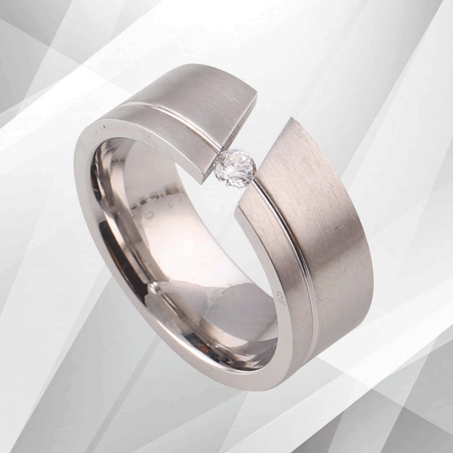 0.35Ct C Z Diamond Titanium Wedding Anniversary Band 18Ct White Gold.