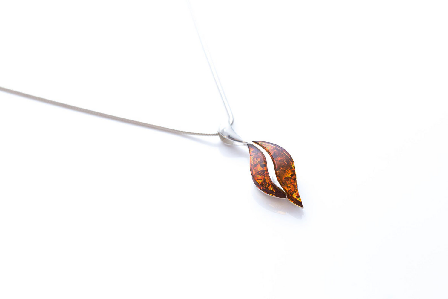 Wavy Amber Pendant