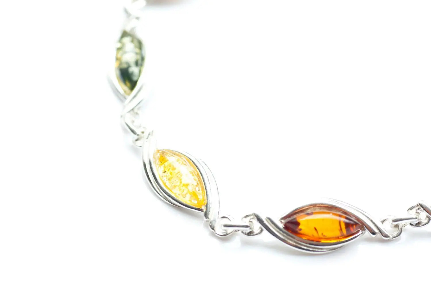 Elegante pulsera de piedras multicolor
