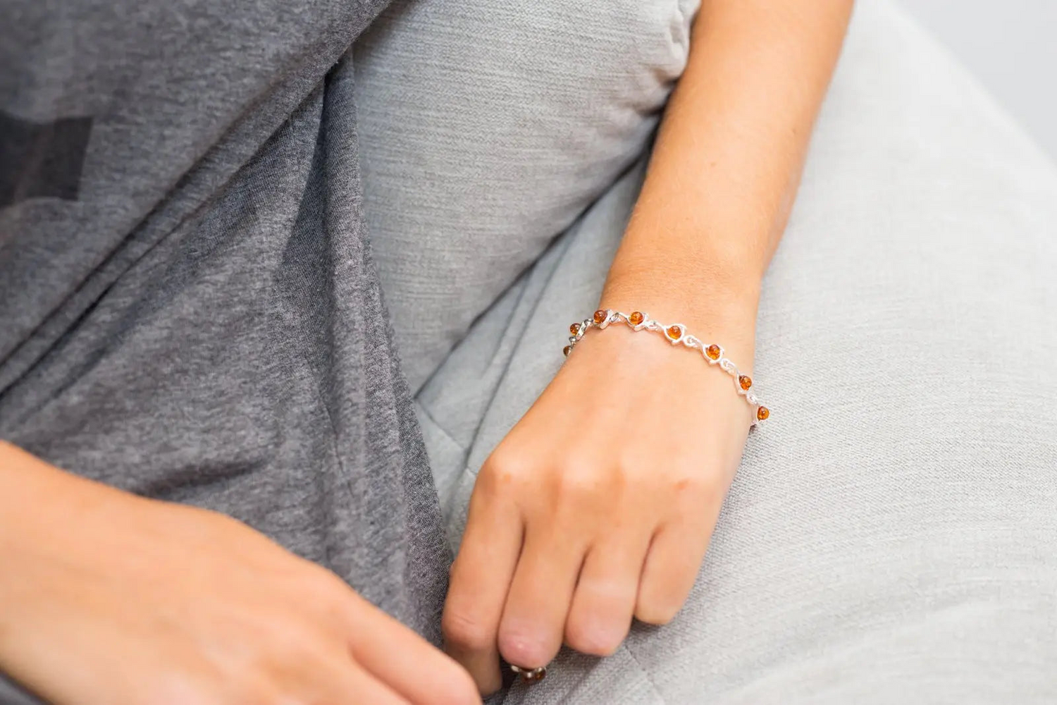Fine Amber Link Bracelet - Selectique 