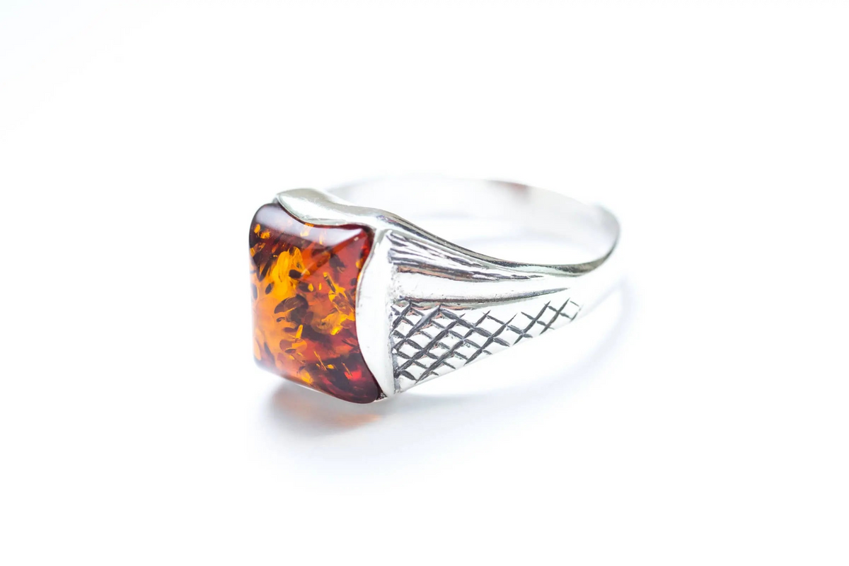 Men's Amber Solitaire Ring - Selectique 