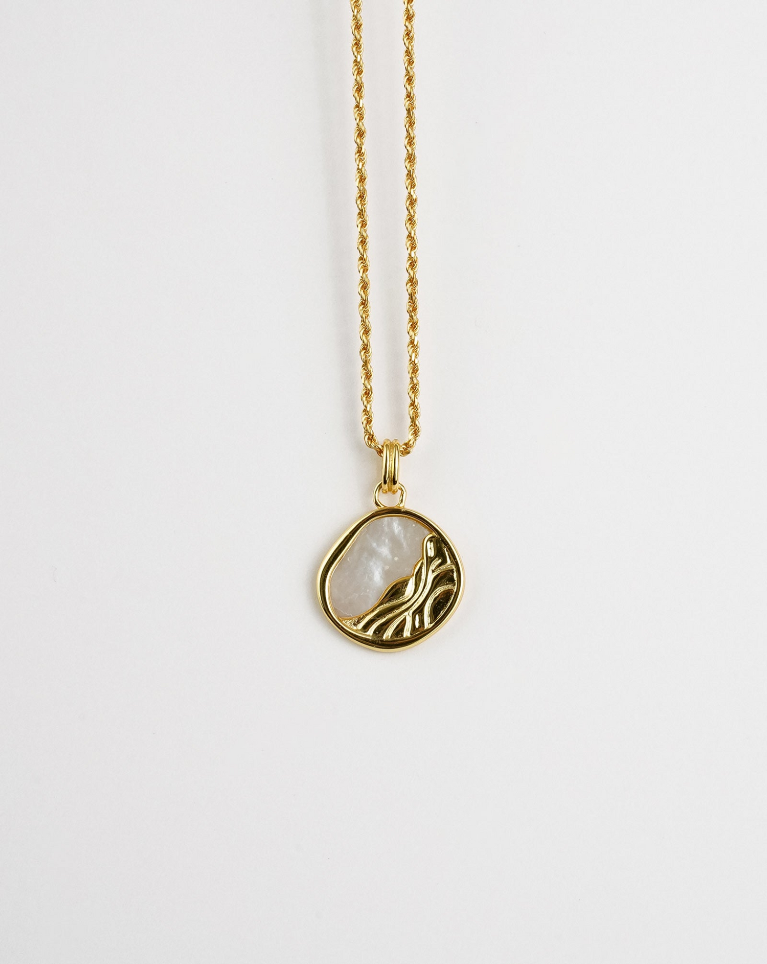 Mother of Pearl Sea Necklace