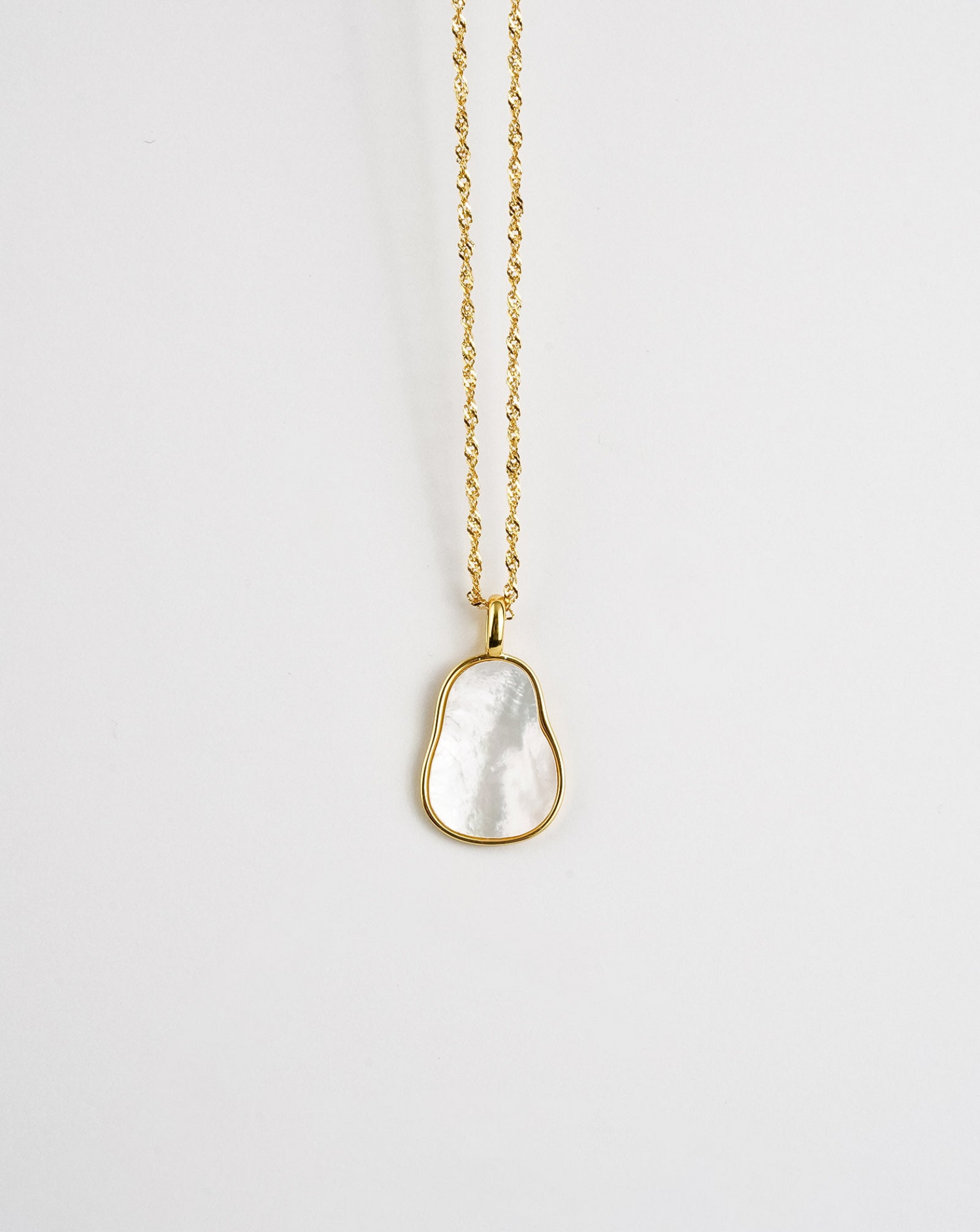 Wave Mother of Pearl Necklace