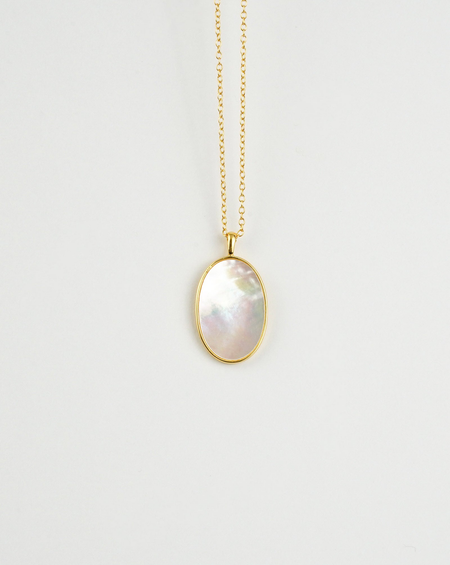 Flat Mother of Pearl Necklace