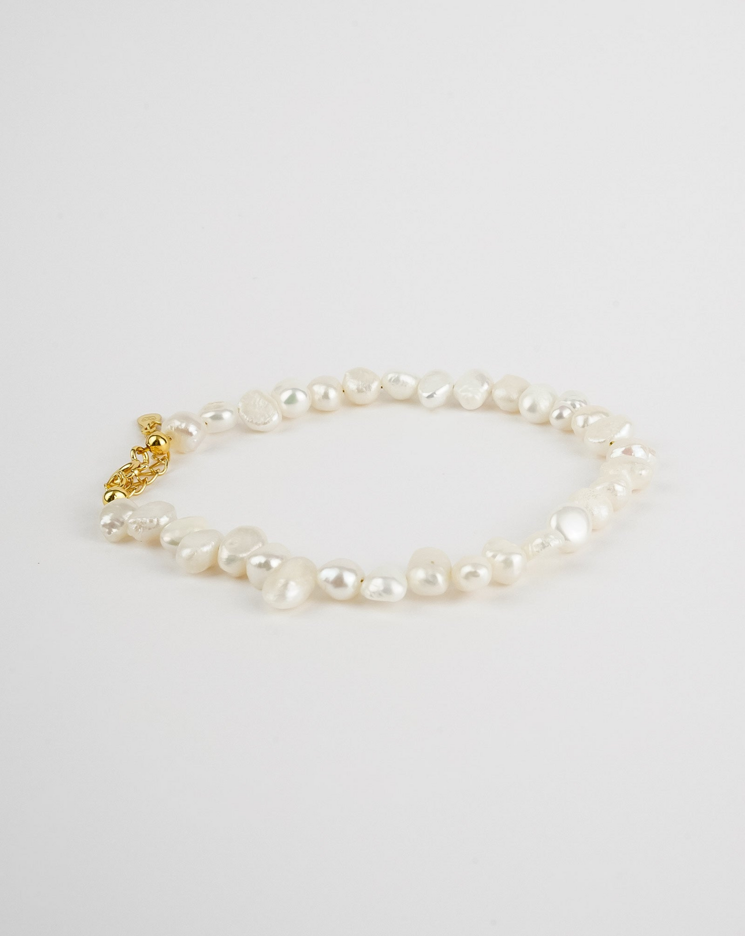 Classic Misshaped Pearl Bracelet