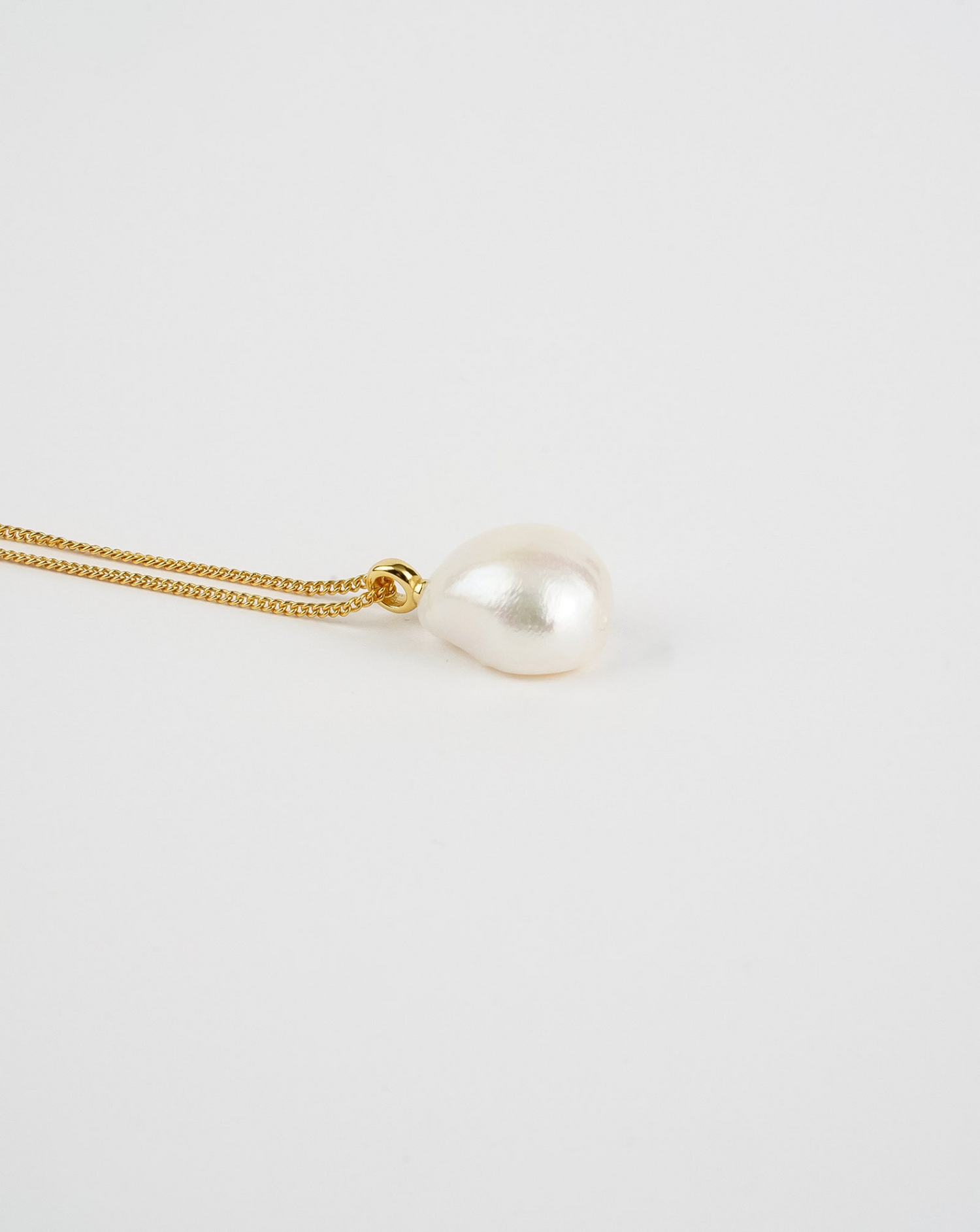 Classic Freshwater Pearl Necklace