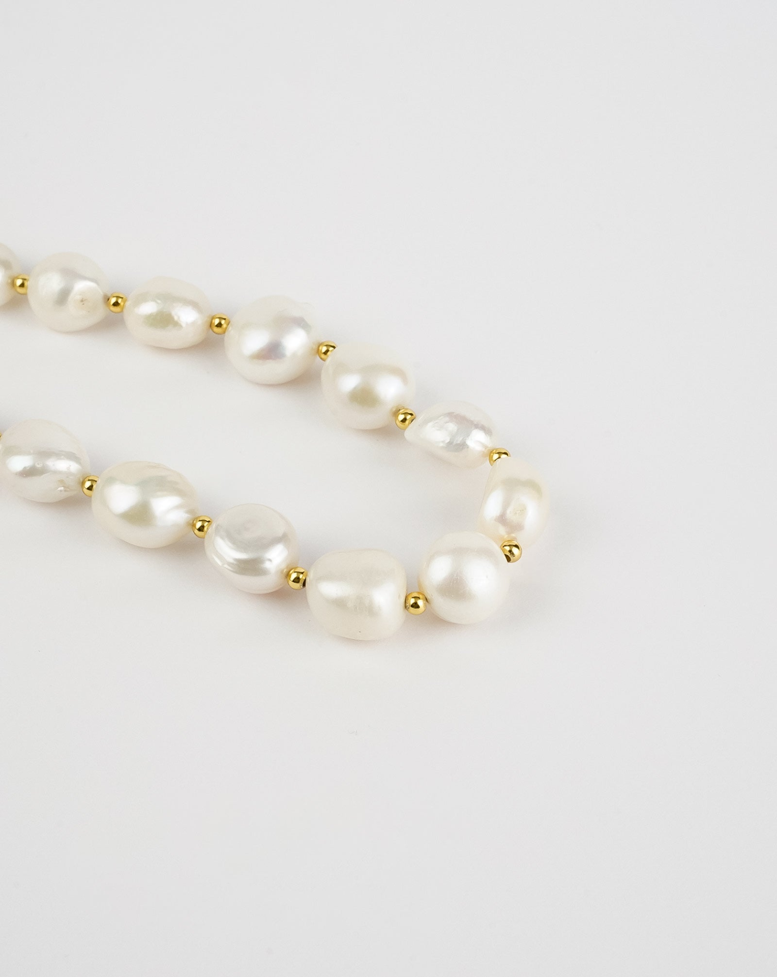 Chunky Pearl Necklace - Selectique 