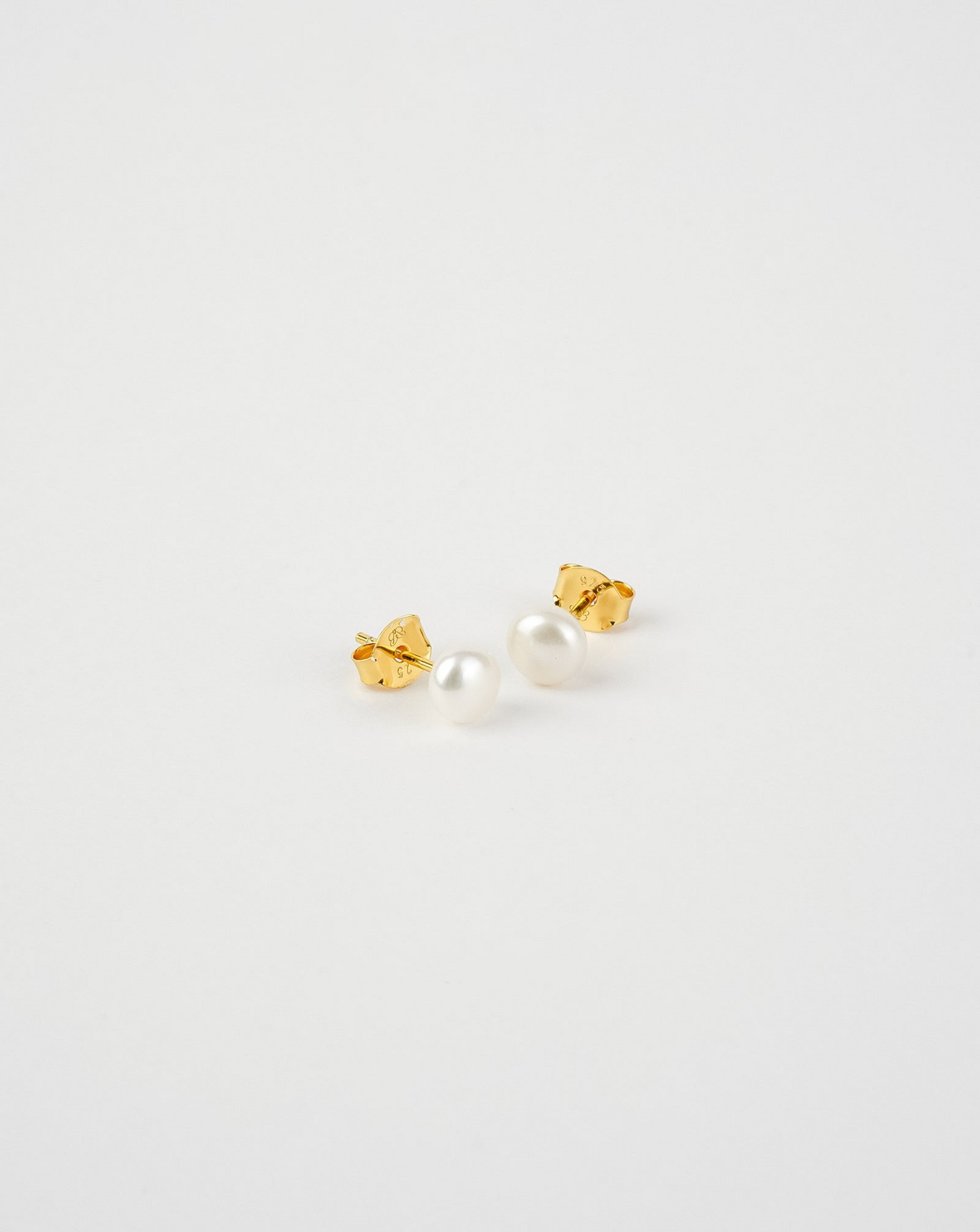 Button Freshwater Pearl Stud Earrings