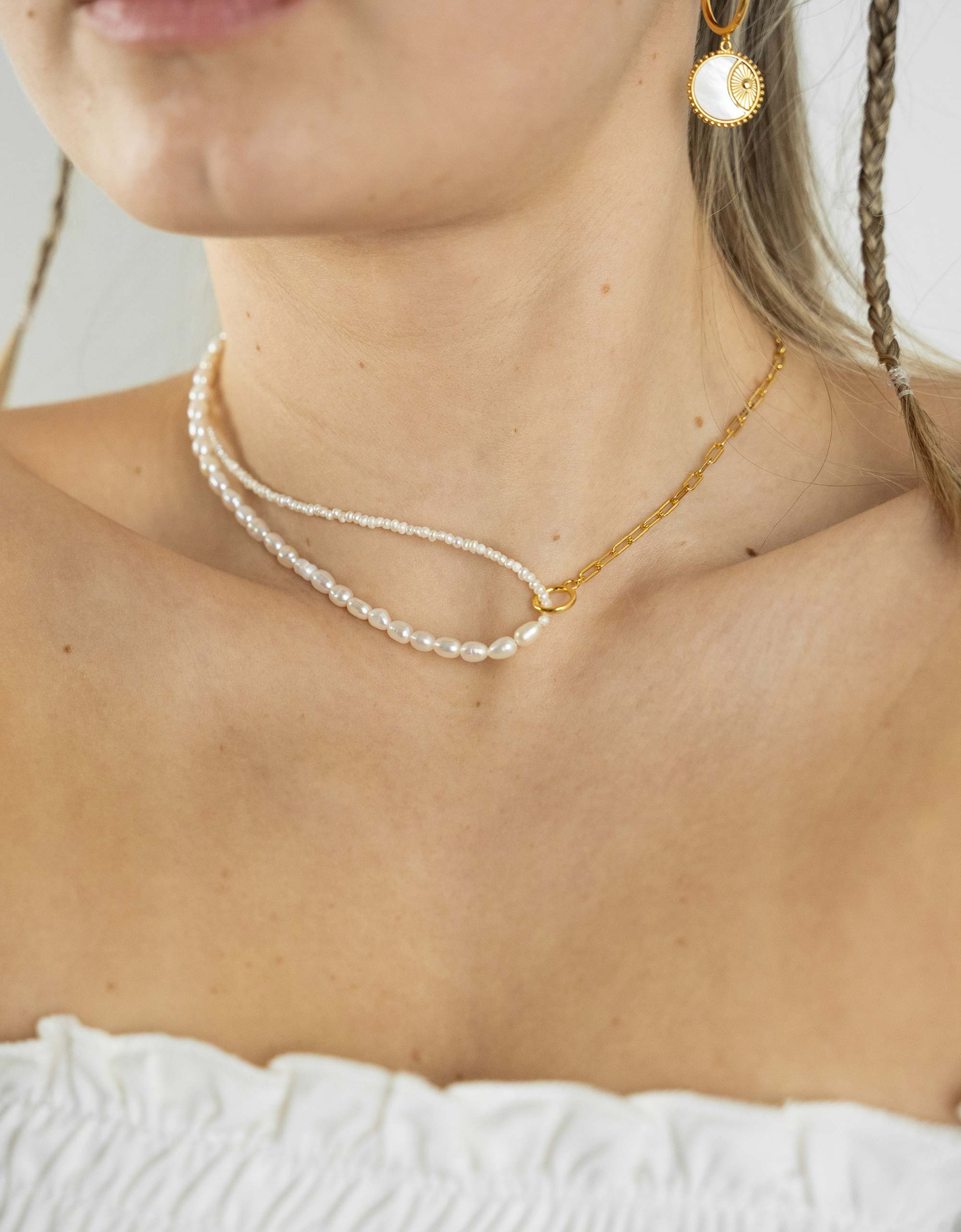 Chain Link Pearl Necklace - Selectique 