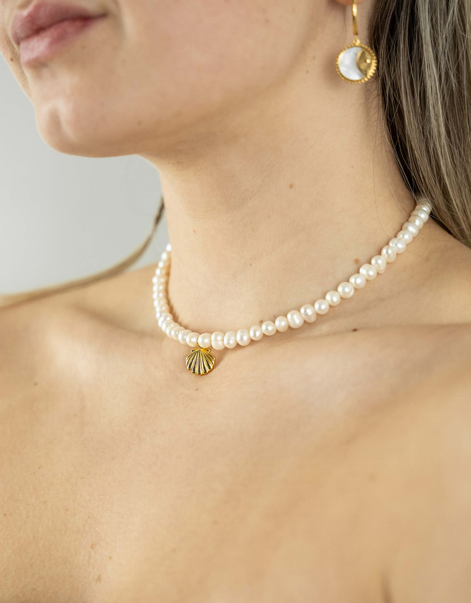 Sea Shell Pearl Necklace