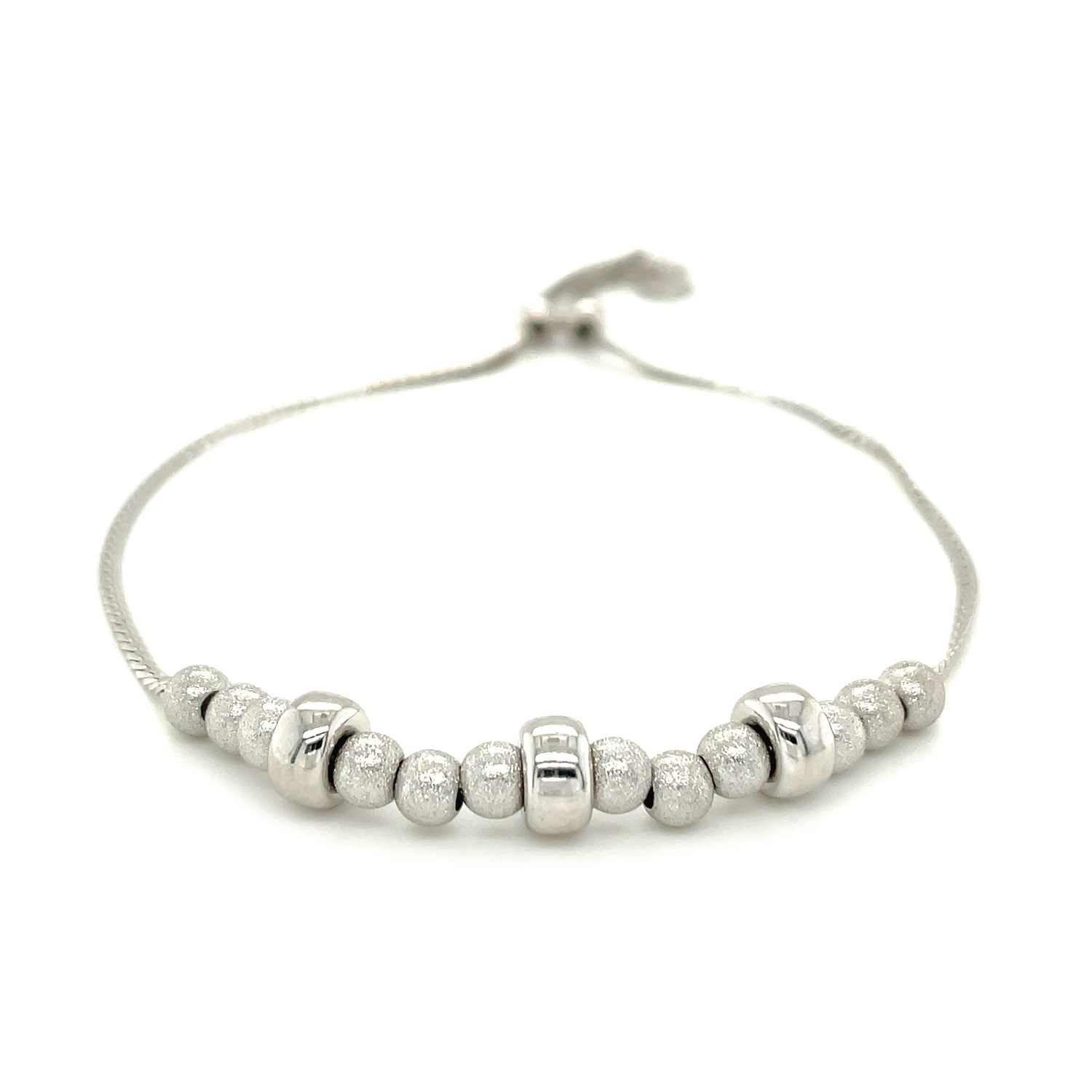 Adjustable Matte and Textured Bead Bracelet in Sterling Silver - Selectique 