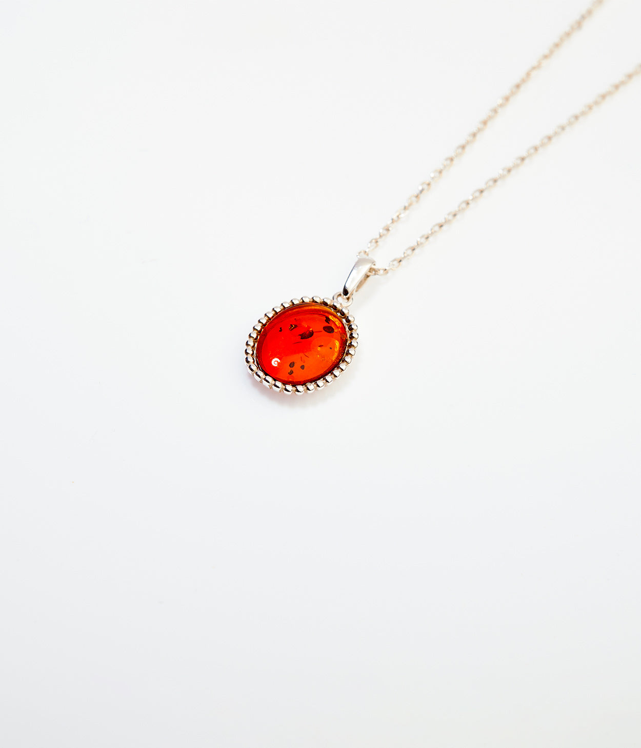 Classic Quintessence Amber Pendant