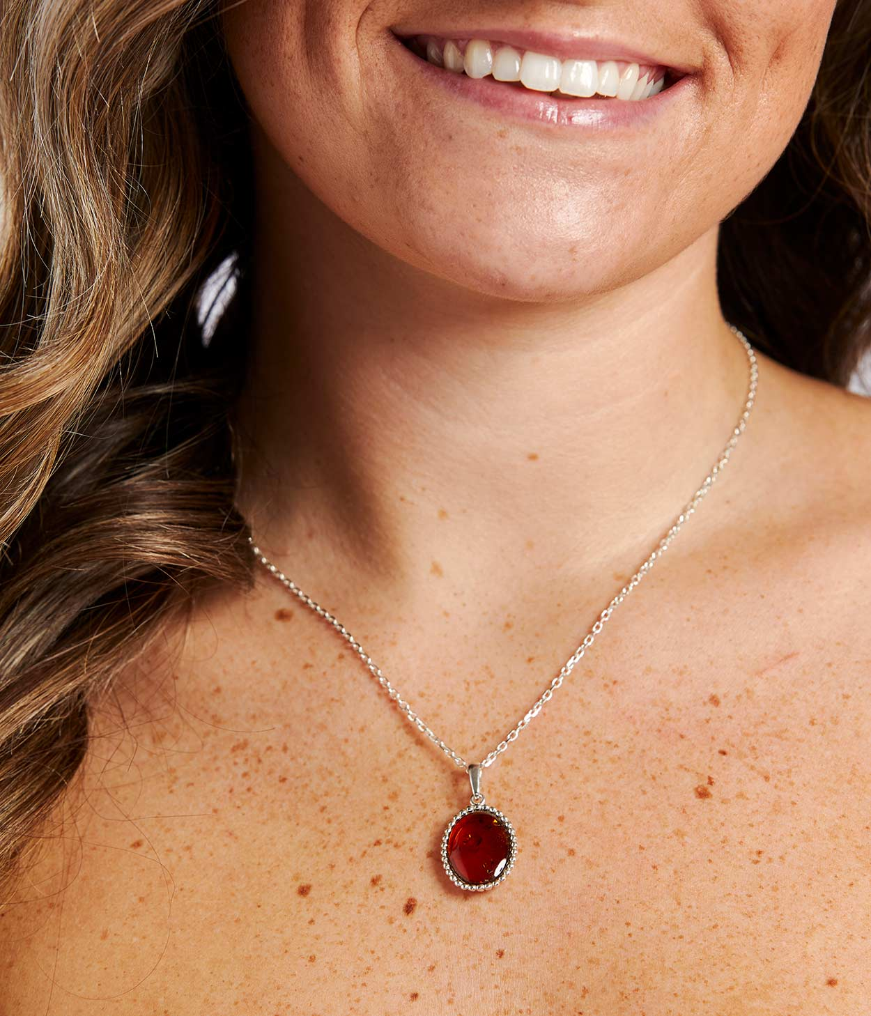 Classic Quintessence Amber Pendant