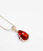 Amber Horizon Pendant Necklace - Selectique 