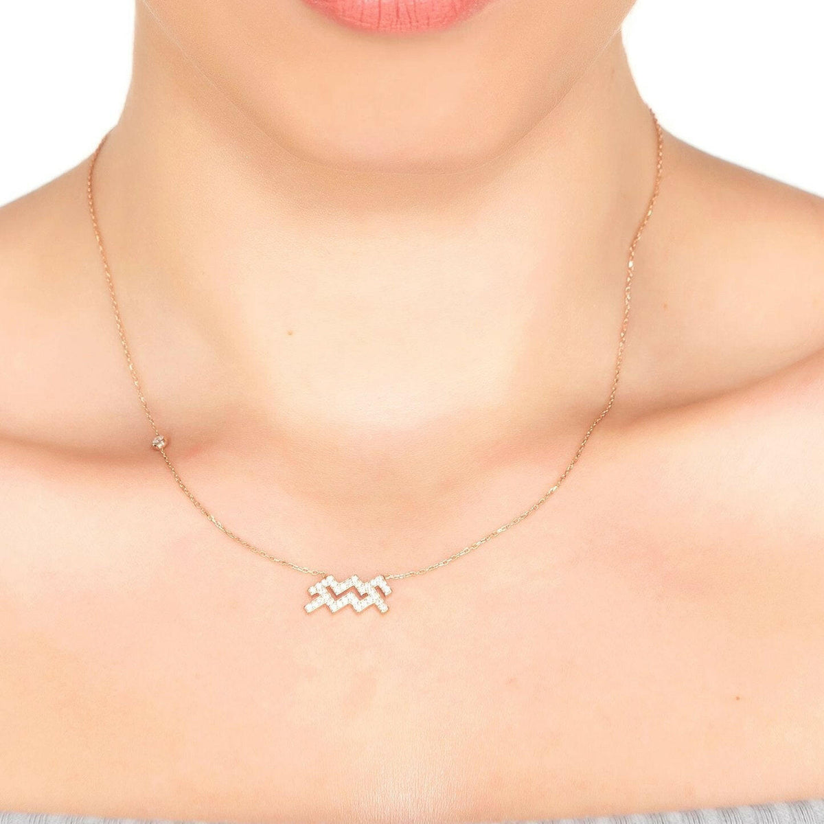 Zodiac Star Sign Pendant Necklace Silver Aquarius.