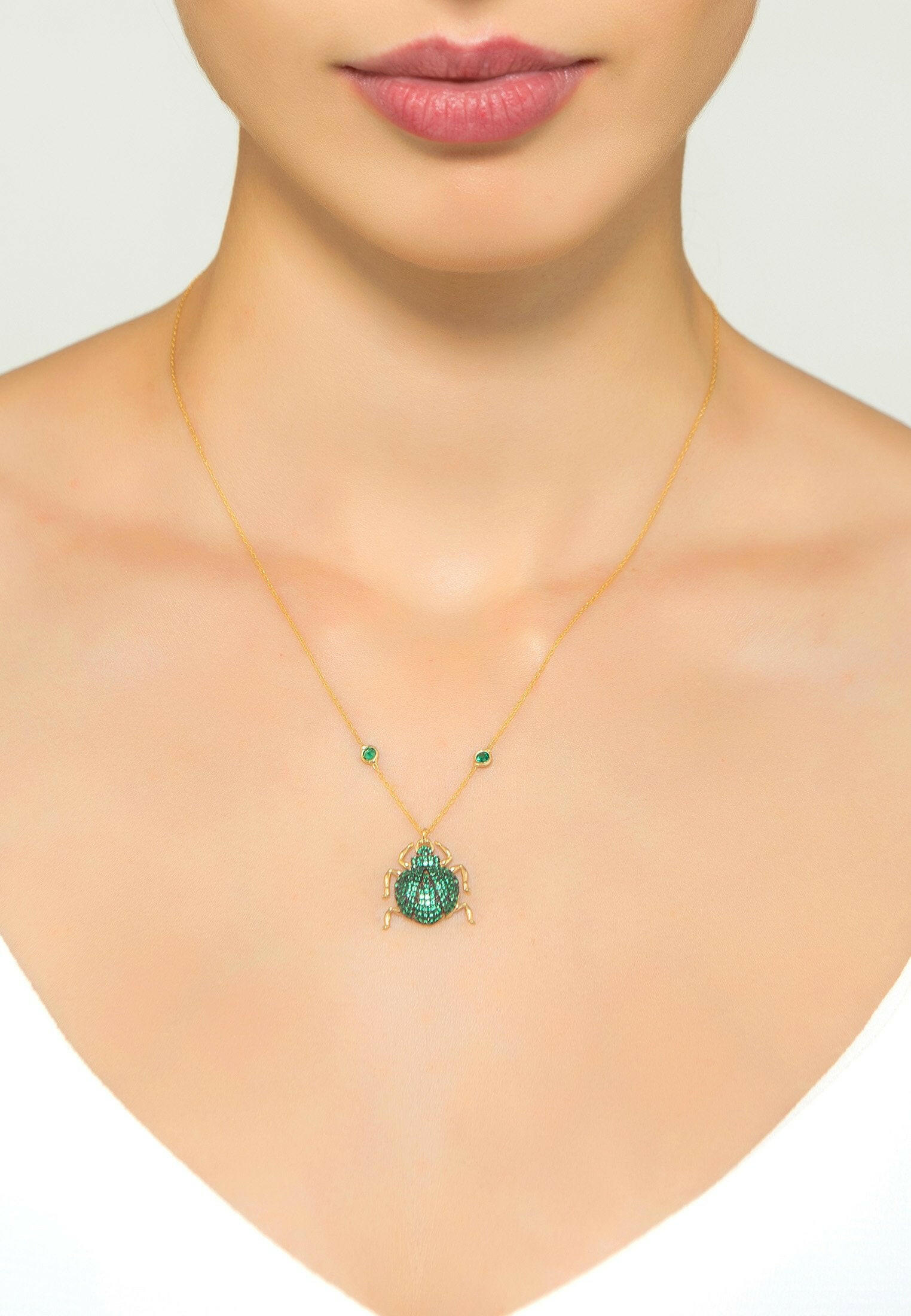 Scarab Beetle Egyptian Green Pendant Necklace Gold.