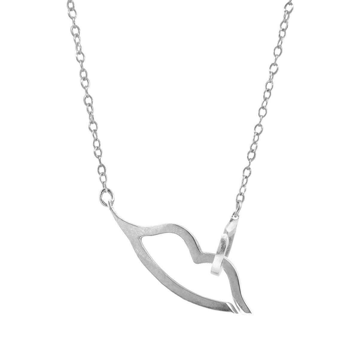 Kissing Lips Link Paradise Silver Necklace Pendant.