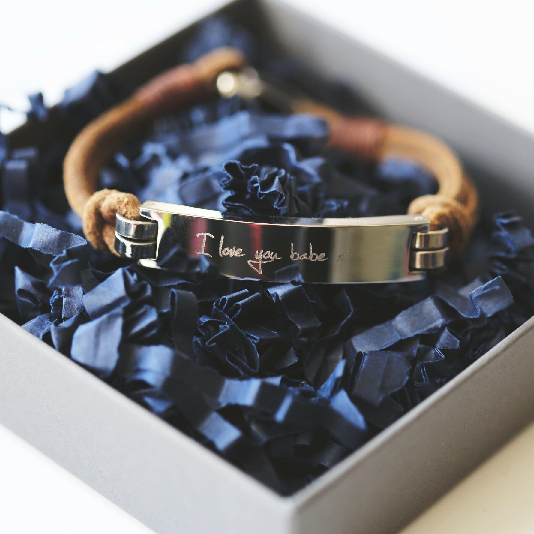 Men's Leather Tan Bracelet.