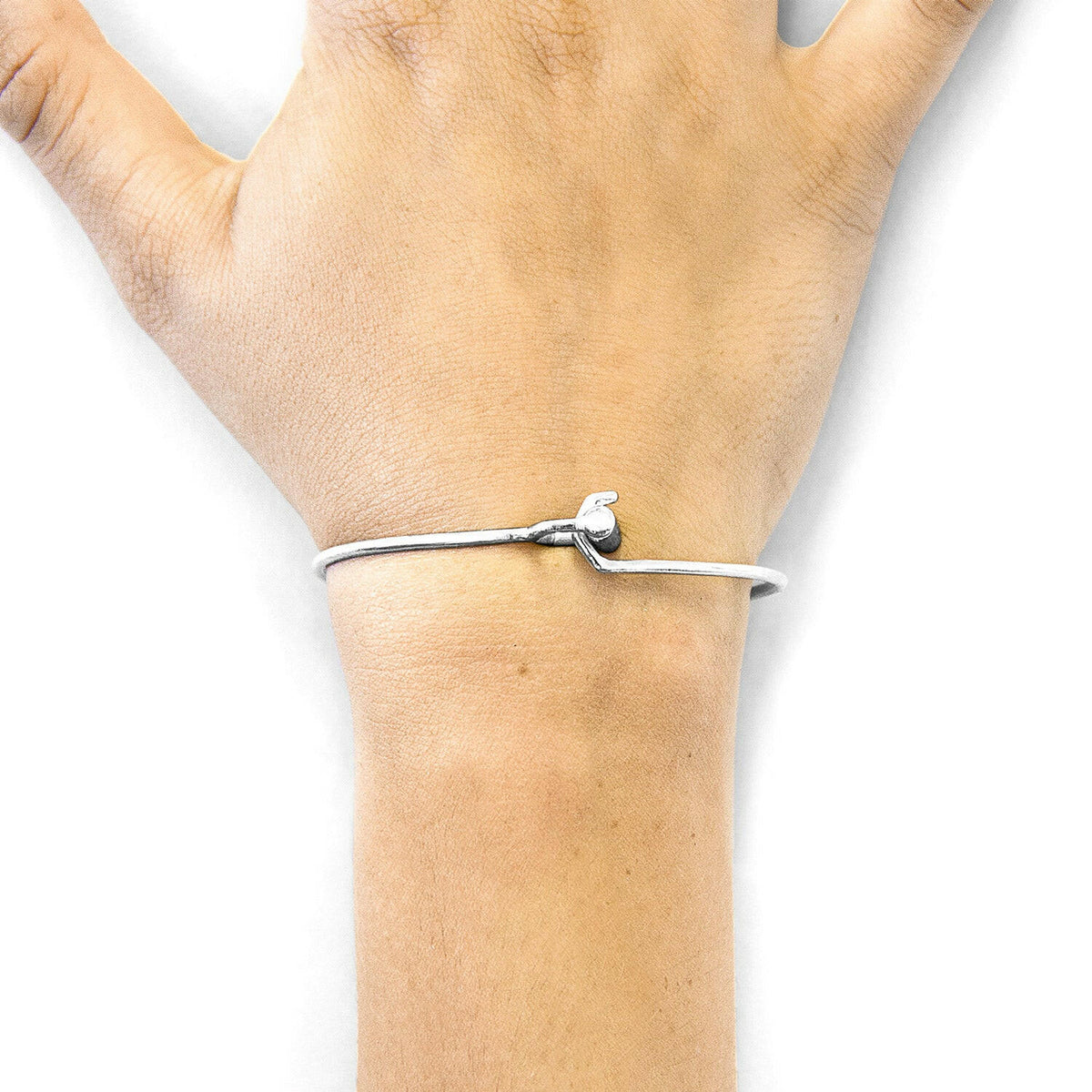 Hardy Buckle Midi Geometric Silver Bangle.